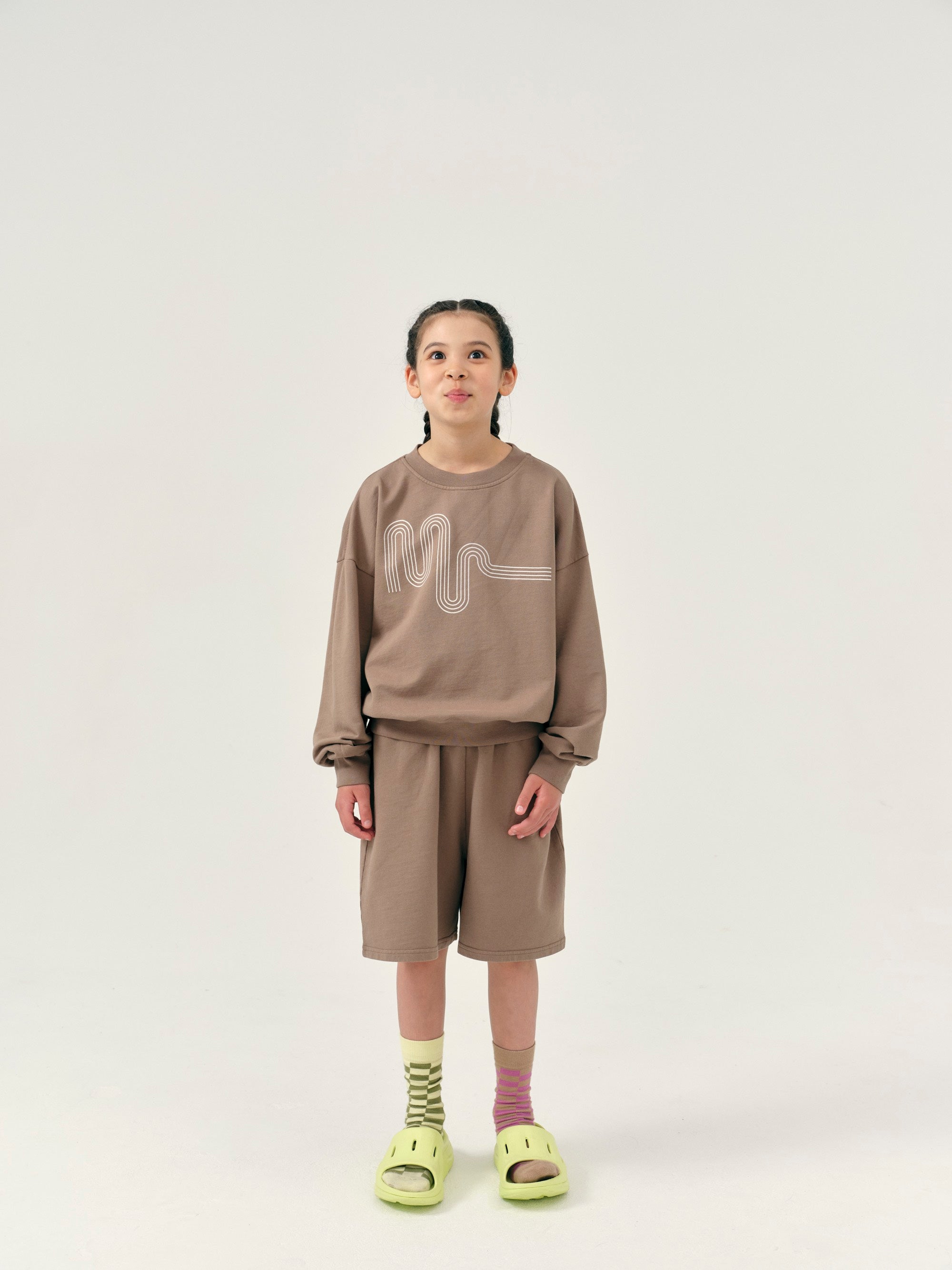 Main 2025 story kinderkleding