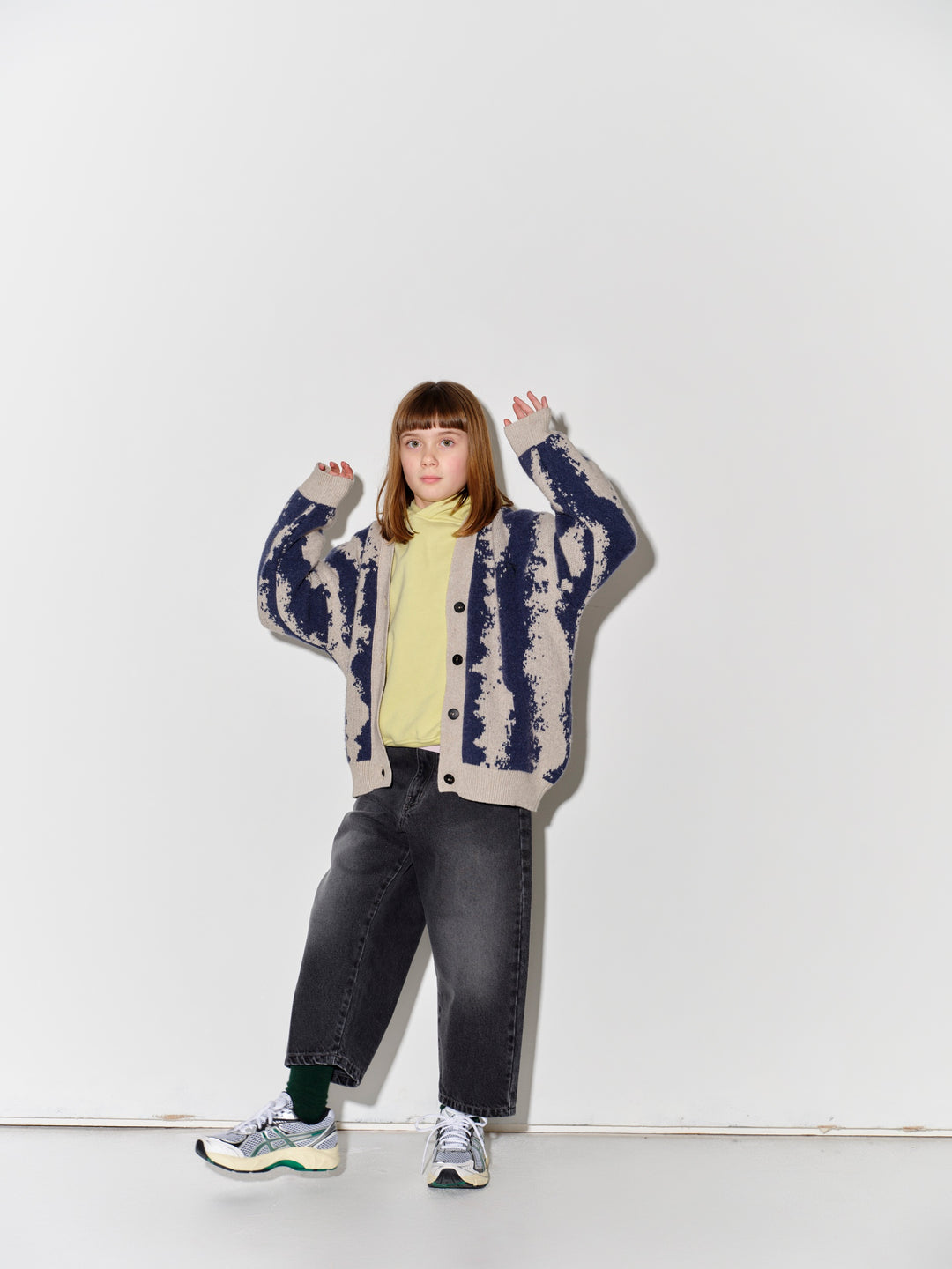 Cardigan - Oat & Navy
